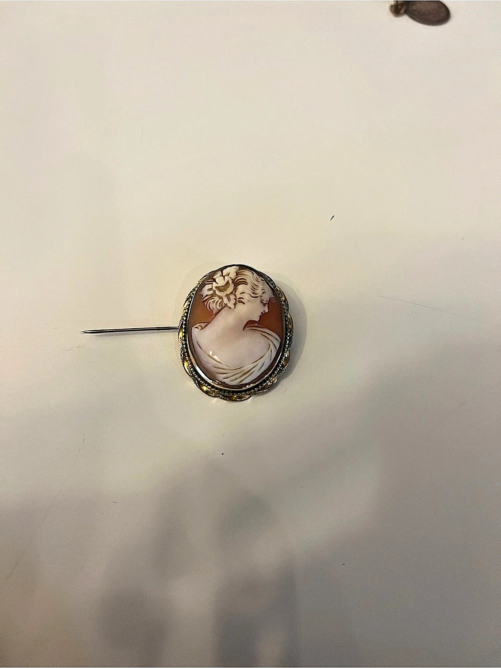 Antique Carved Shell Cameo Brooch